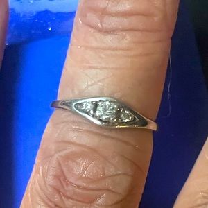 Size 5.5 14k white gold real genuine, diamond ring.